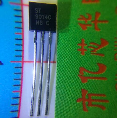 S9014三极管ST9014C直插TO-92