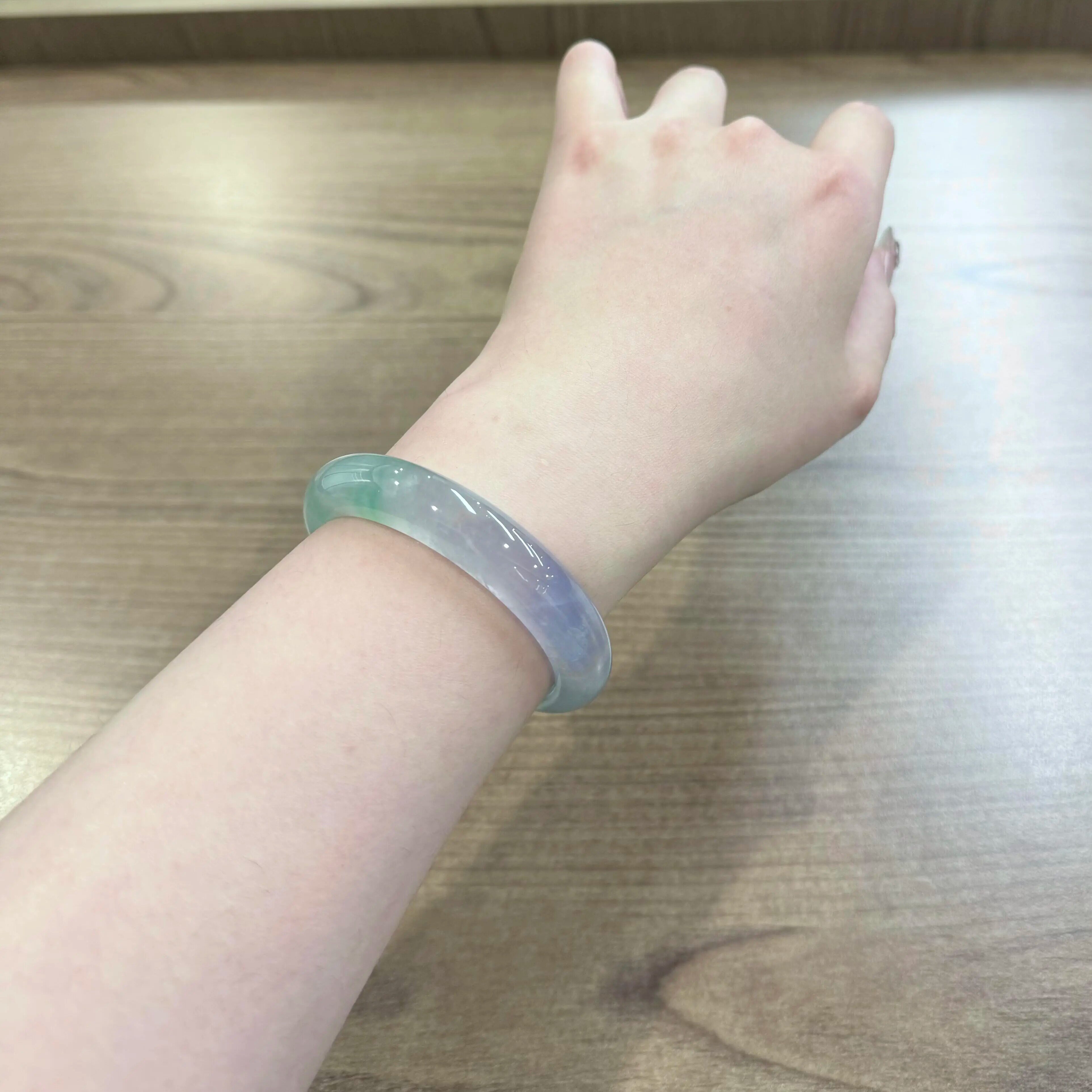 玉长情冰糯种春彩紫罗兰翡翠高档高透手镯子女款正品真玉石处理