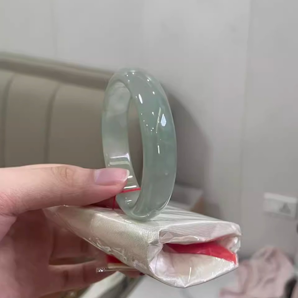 玉长情高端缅甸翡翠正品高冰种油青飘花真玉手镯子步离镯饰品处理