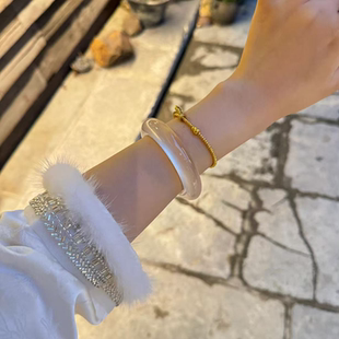 玉长情天然高冰透种白月光荔枝冻玉髓玛瑙官方真玉手镯子翡翠平替