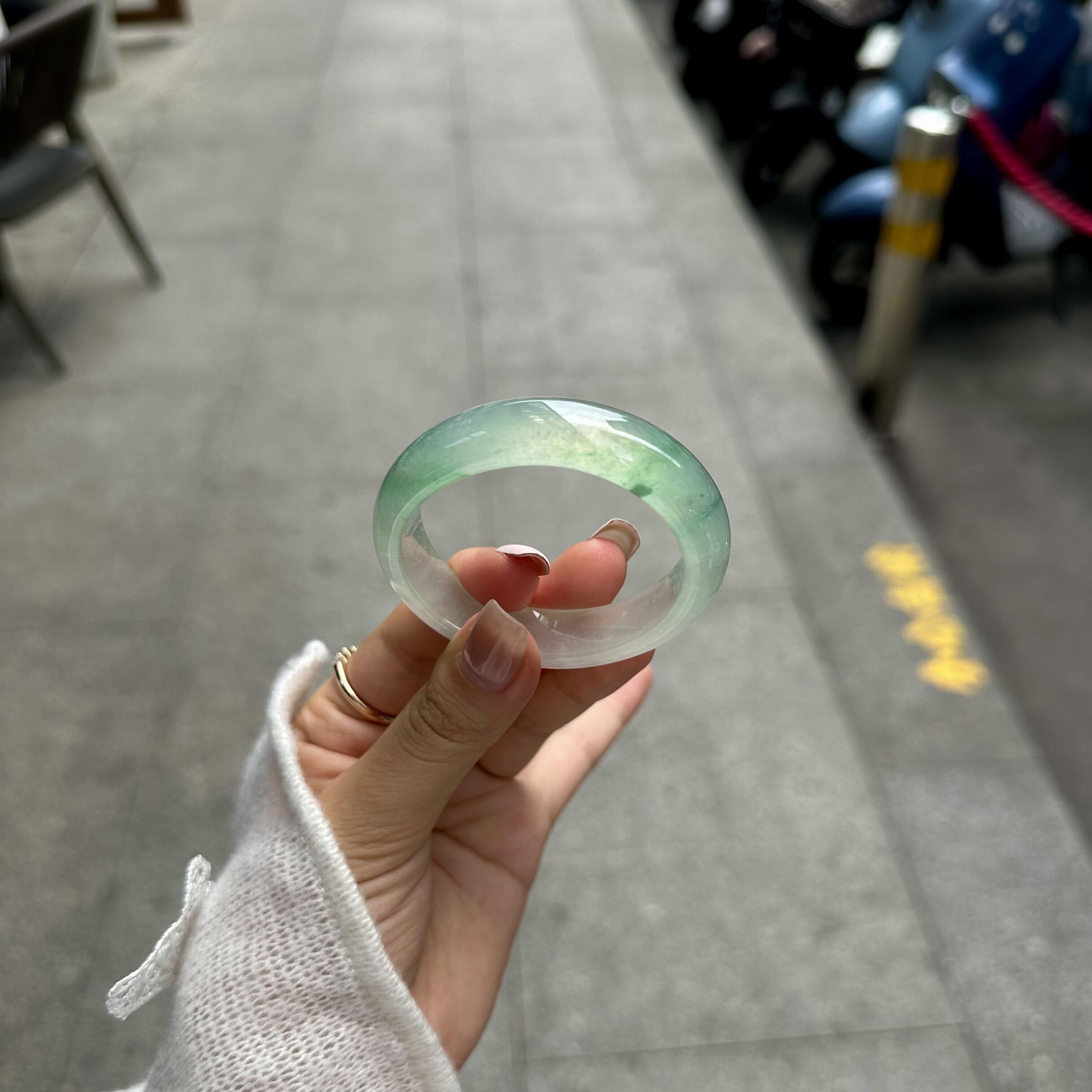 玉长情高端缅甸冰种飘花翡翠玉手镯子玻璃种女款贵妃正品玉石处理