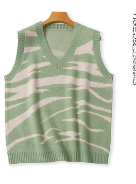 提花毛衣马甲背心  春秋新外贸女装时尚减龄V领套头软糯背心32125