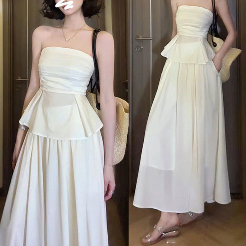 独特漂亮初春裙子2026新款今年流行法式气质抹胸上衣半身裙女夏季