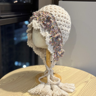 新款手工编织钩花针织帽子女秋冬款护耳保暖镂空流苏毛线包头帽潮