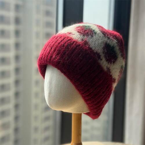 草莓复古提花毛线帽女秋冬季保暖