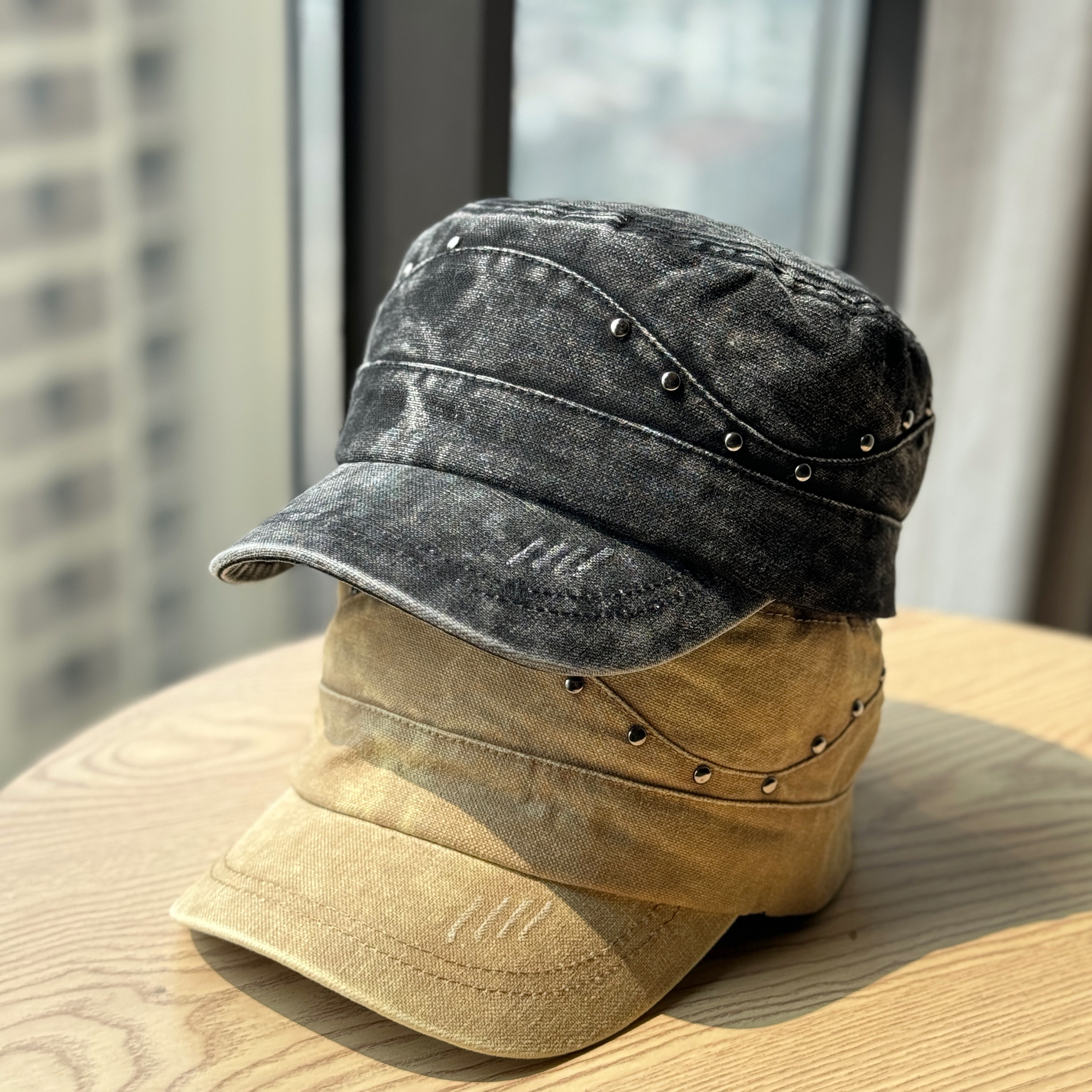 做旧水洗牛仔铆钉平顶帽女复古
