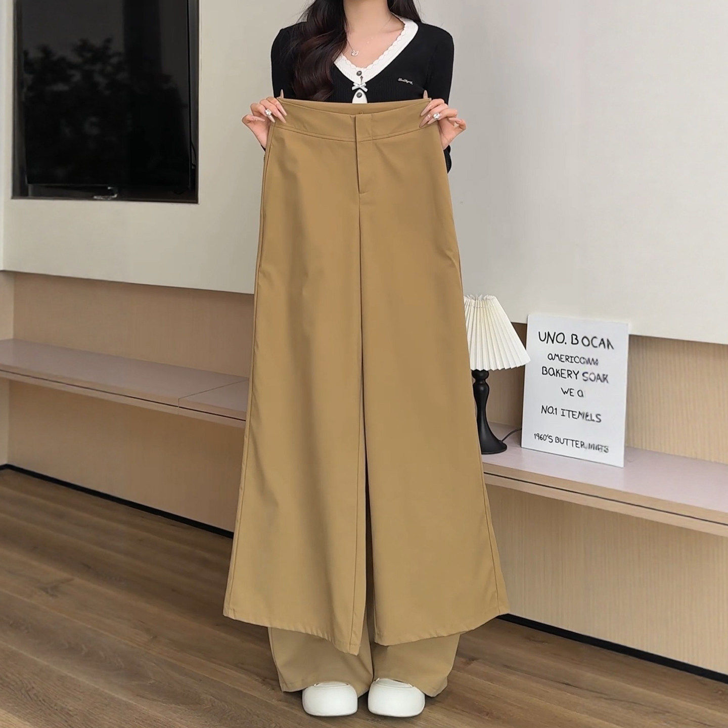 卡其色阔腿裤女春季2026新款小个子窄版直筒裤老钱宽松休闲西装裤