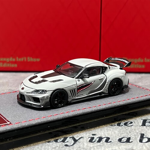 TopArt 1:64 丰田 Supra A90 DarwinPro 鲨鱼嘴 合金汽车模型