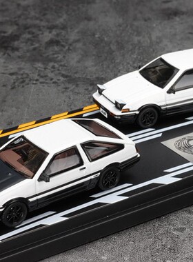 日本动漫社 1:64 头文字D AE86 拓海信司 对决场景 合金汽车模型