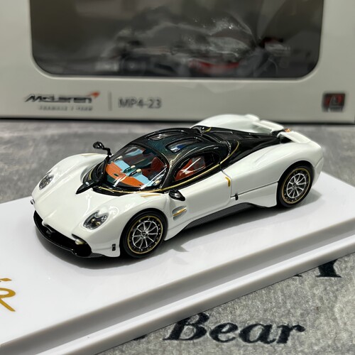 CM MODEL 1:64 帕加尼 乌托邦 Utopia 合金汽车模型