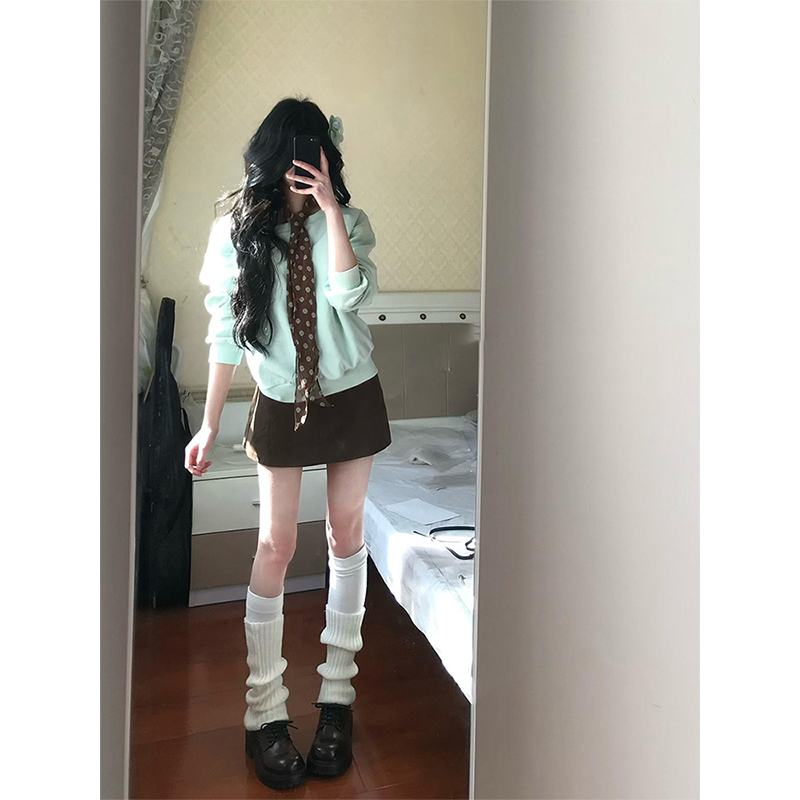 韩系运动风套装女春季2025新款学院风宽松显瘦斜肩卫衣短裙两件套
