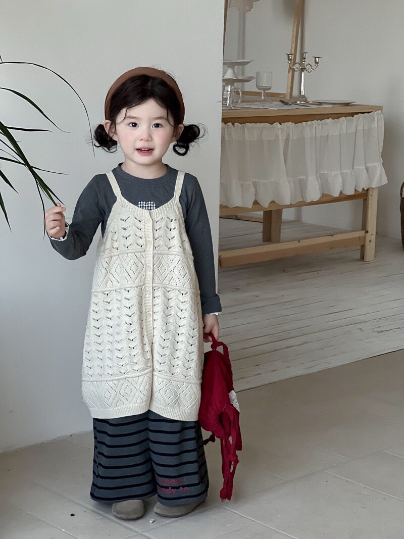 麦田季25春秋韩版女童针织毛线吊带罩衫儿童时髦长款毛衣宝宝外套