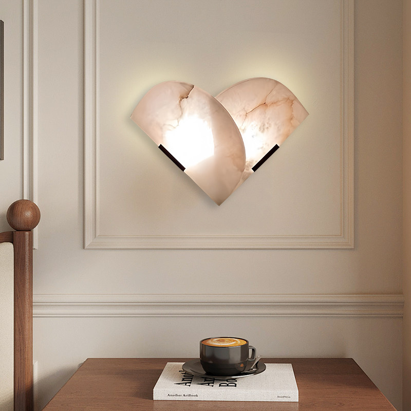 西班牙天然云石壁灯新中式设计师卧室床头背景墙创意心形装饰壁灯