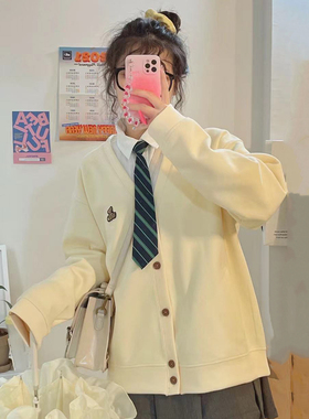 番茄潮弹lab小熊刺绣v领开衫针织衫情侣宽松外套潮学院风DRINTO