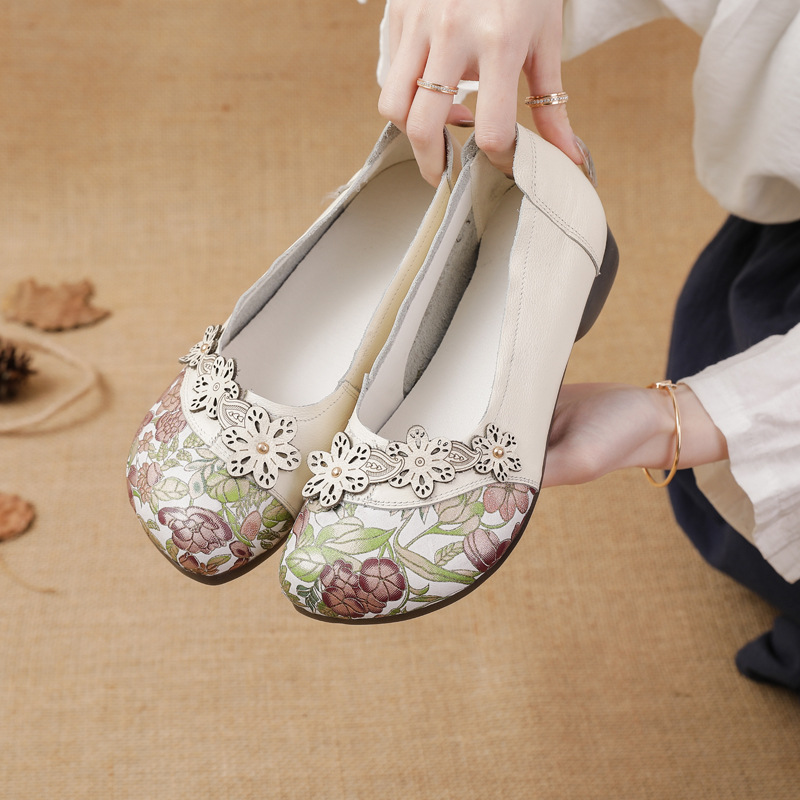 女士单鞋民族风花真皮