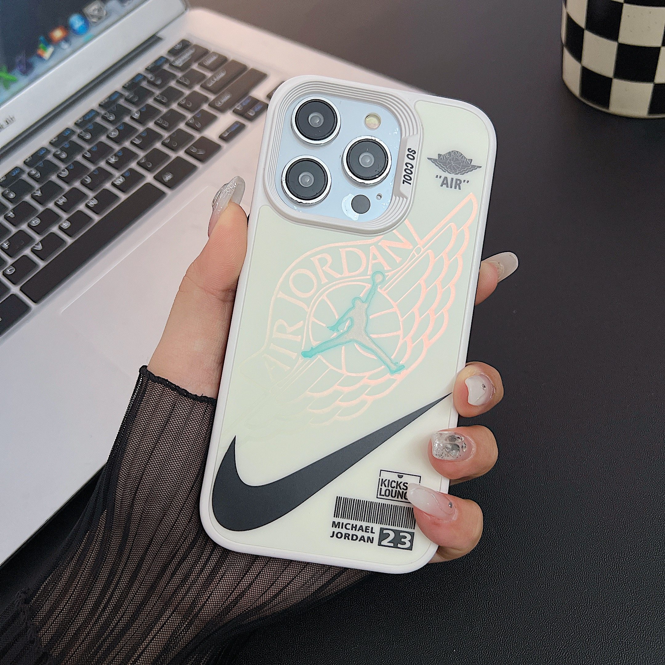 篮球运动元素欧美潮牌联名乔丹适用15苹果14Promax的手机壳iphone13pro高级外壳12pm男士11男生防摔硬