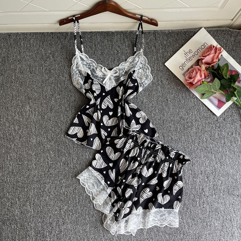 冰丝睡衣夏季少女纯欲心形吊带短裤家居服套装女性感黑色蕾丝新款