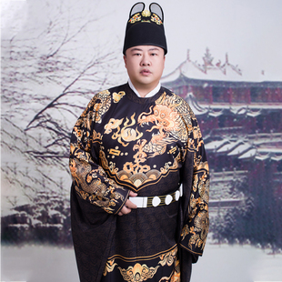 明制圆领袍男士汉服红色中式婚服宽松大襟四团龙纹补服曳撒秋冬季