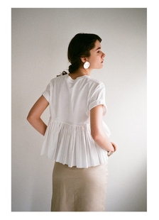 夏日系高定小众纯原松本惠奈后背百褶拼接棉质短袖T恤tee女