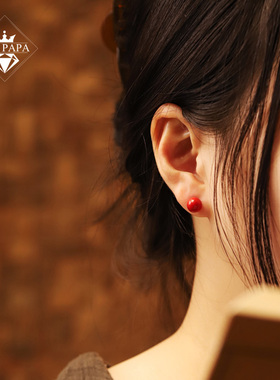 MYPAPA红豆思南国朱砂痣6-8MM天然红朱砂圆珠耳钉S925银银针耳饰P