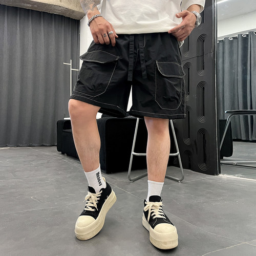 夏季潮流大口袋工装风百搭短裤