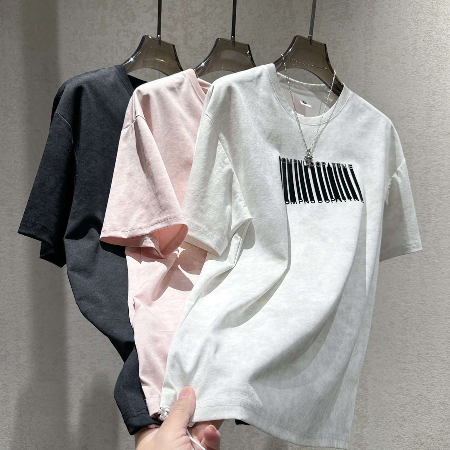 夏季新款美式风炸街短袖男个性条形码搭配字母印花潮流晕染T恤衫