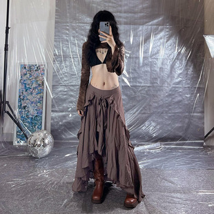 Retro style irregular mushroom edge skirt 复古风木耳边半身裙