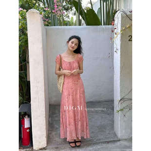 法式 浪漫蕾丝拼接碎花连衣裙女 DIGM 13011 QIQI绮绮家