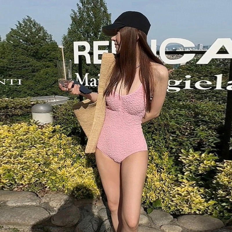 女士绝美性感纯欲风泳衣女高级感2026新款小清新连体女款海边度假