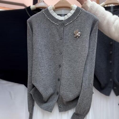 大码女装高级感长袖钉珠针织开衫