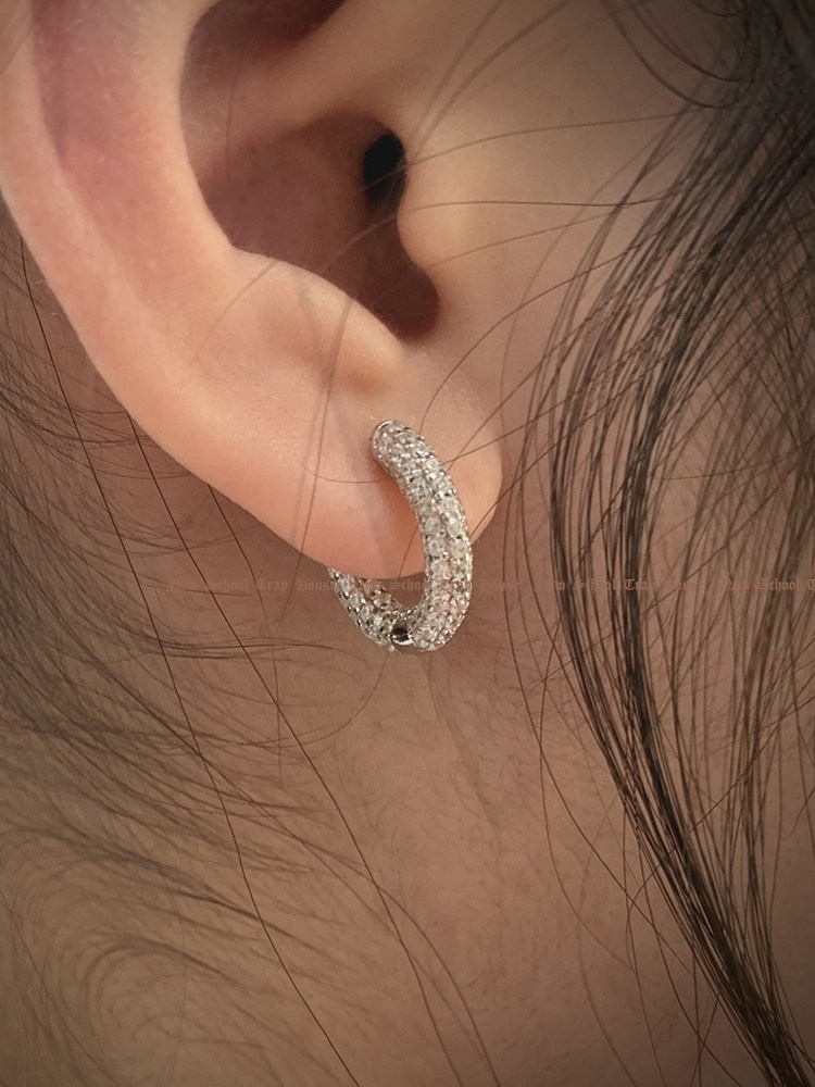 s925纯银满钻镶嵌圆形小耳圈男女耳环珠宝配饰欧美流行潮流耳饰钉