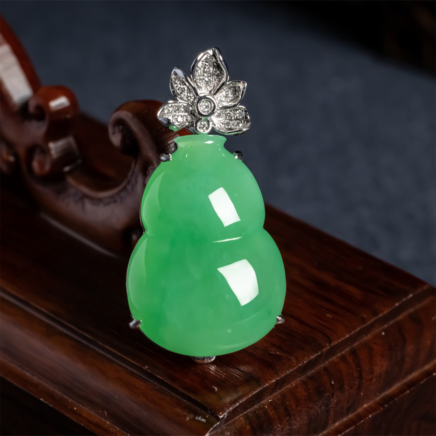 缅甸天然翡翠a货阳绿老坑葫芦高档18K金吊坠冰种福禄双全冰绿挂件