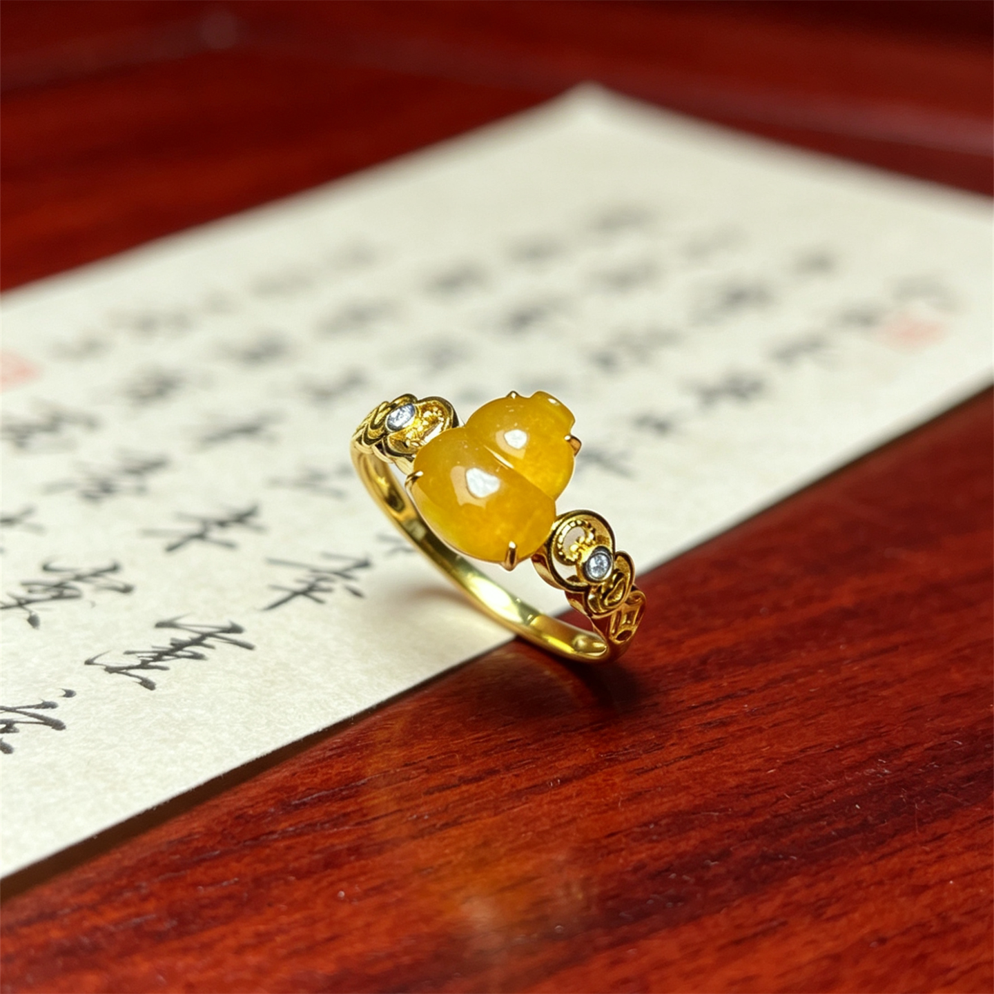 翠贵人18K冰种黄翡葫芦时尚