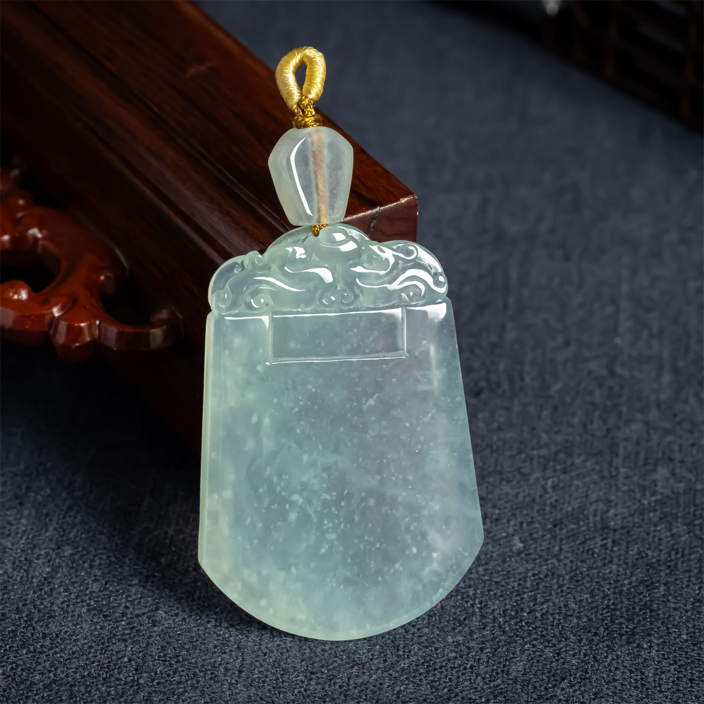 缅甸天然翡翠A货冰种雪花棉平安无事牌翡翠吊坠冰透男女款平安牌