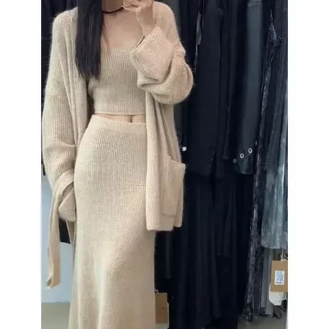 高腰女套装新款半身裙背心针织短款中长款慵懒风外套春秋性感毛衣