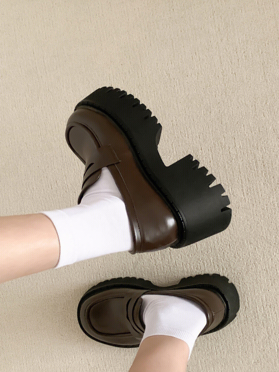 棕色百搭英伦小皮鞋女秋冬松糕厚底法式复古日系玛丽珍乐福鞋粗跟