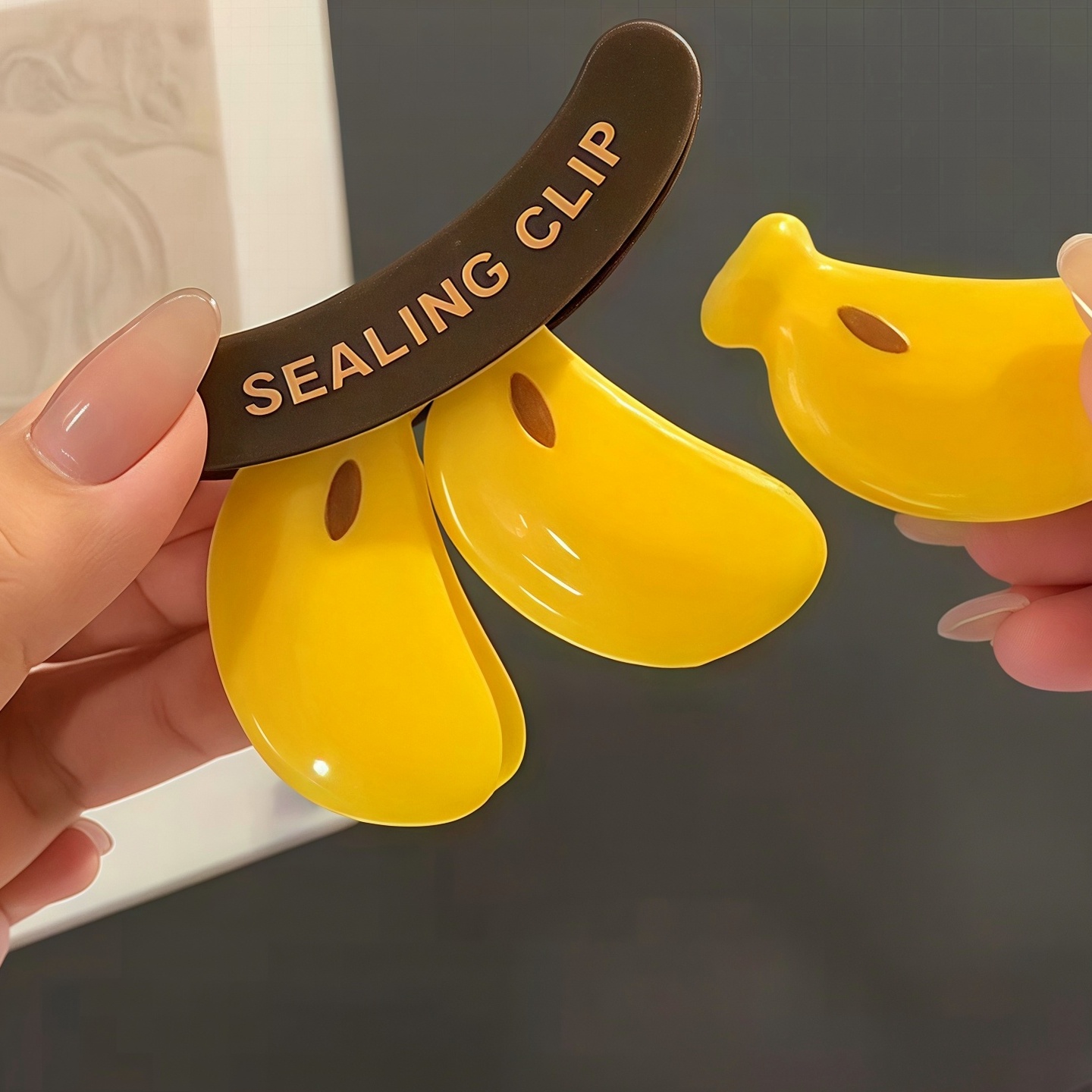 封口夹冰箱贴创意磁吸零食封口夹食防潮密封夹家用装饰贴立体式