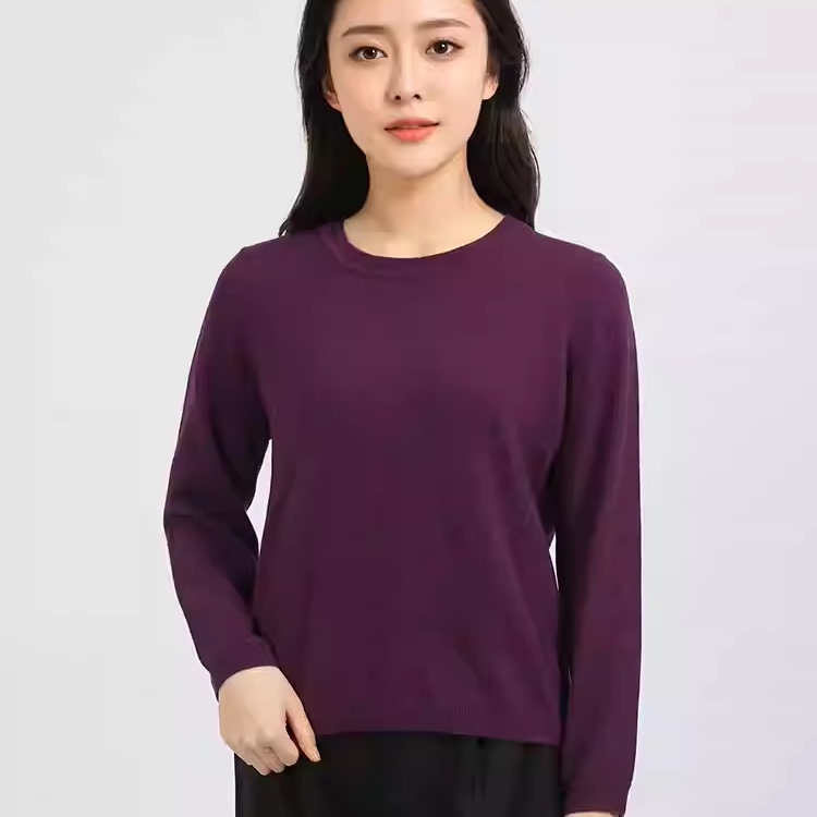 娅奴2025秋季新款女装灰色圆领长袖毛针织衫简约风格打底衫