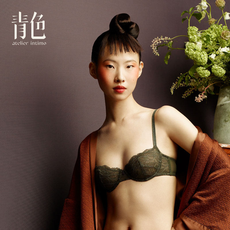 青色山茶真丝法式内衣女薄款夏季性感蕾丝无痕软钢圈大胸显小文胸