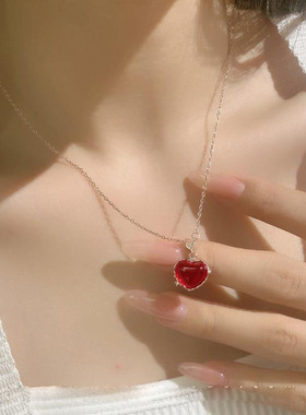 镀银红玛瑙爱心项链女轻奢小众红色桃心锁骨链高级感小红心毛衣链