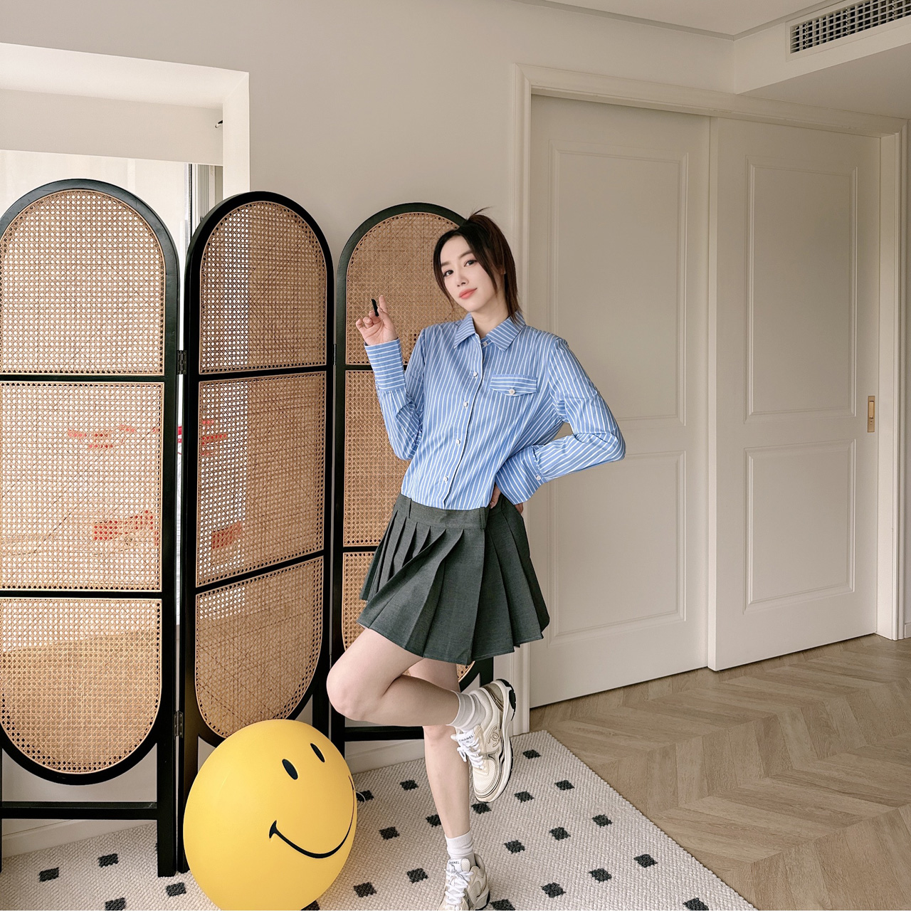 小姐姐全球购 rerede姜熠D2C设计师品牌 衬衫接拼百褶 连衣裙