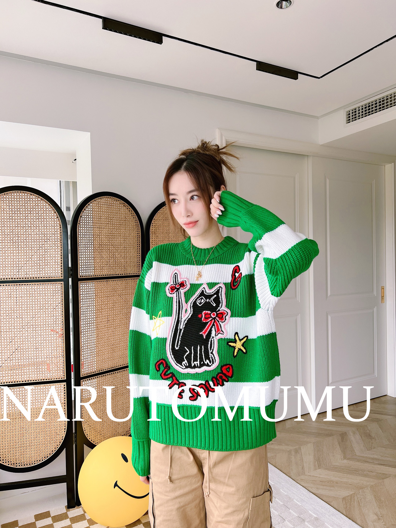 ED圆领可爱风宽松毛衣