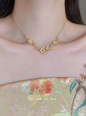超仙精致甜美花朵项链女小众轻奢设计感高级感锁骨链时尚百搭颈链