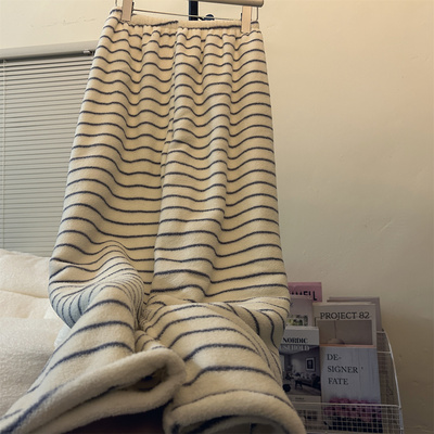 珊瑚绒睡裤女秋冬季加厚暖暖裤大码长裤法兰绒保暖浅灰条纹居家裤