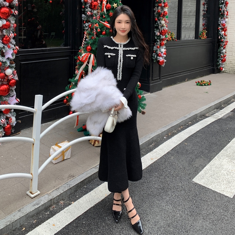 春季新款女装小香风气质修身显瘦黑色弹力长袖针织连衣裙内搭长裙