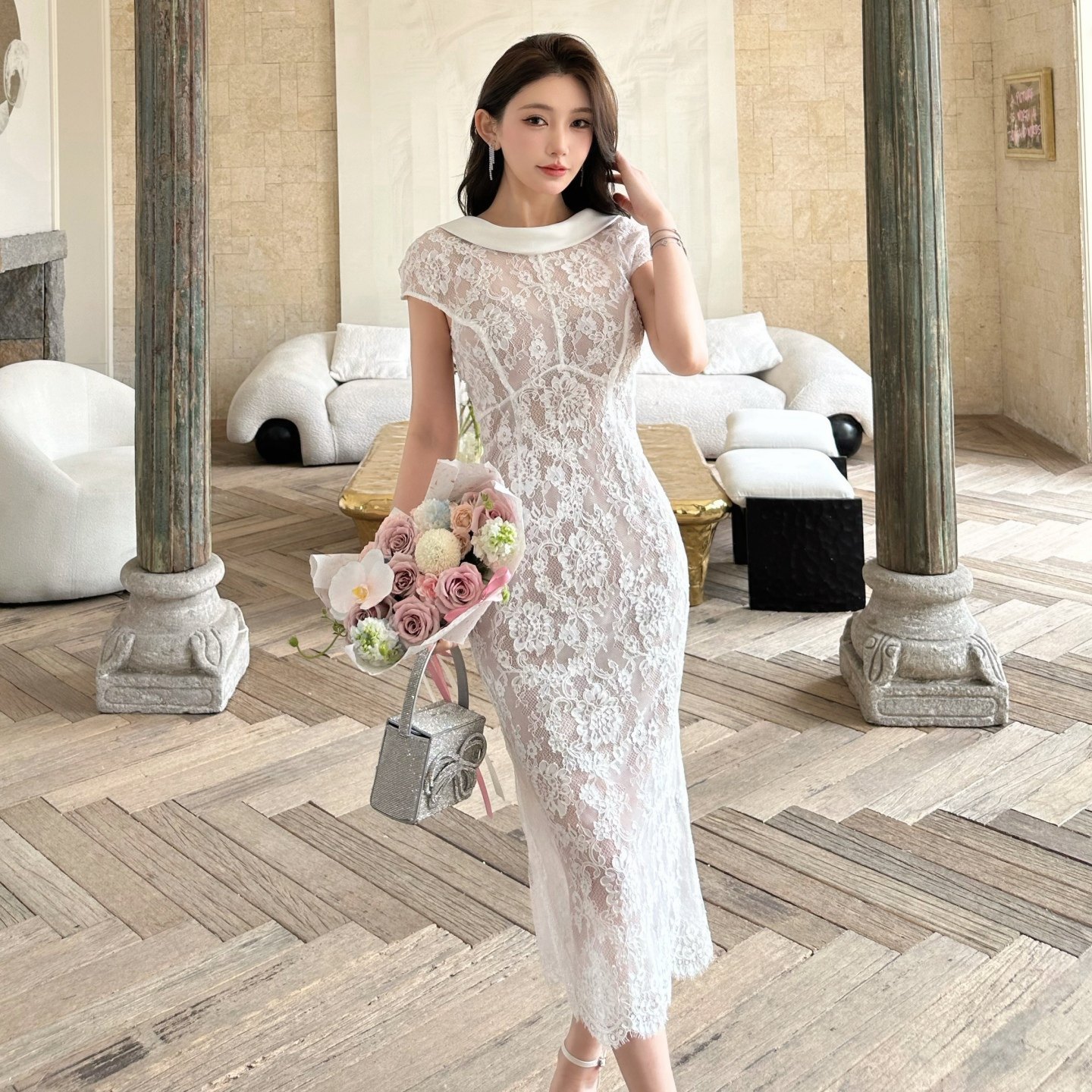白色蕾丝性感露背修身显瘦长款连衣裙订婚领证鱼尾小礼服平时可穿