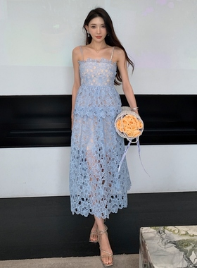 法式小众设计蓝色镂空小心机性感吊带连衣裙马小梅Mandy同款裙子