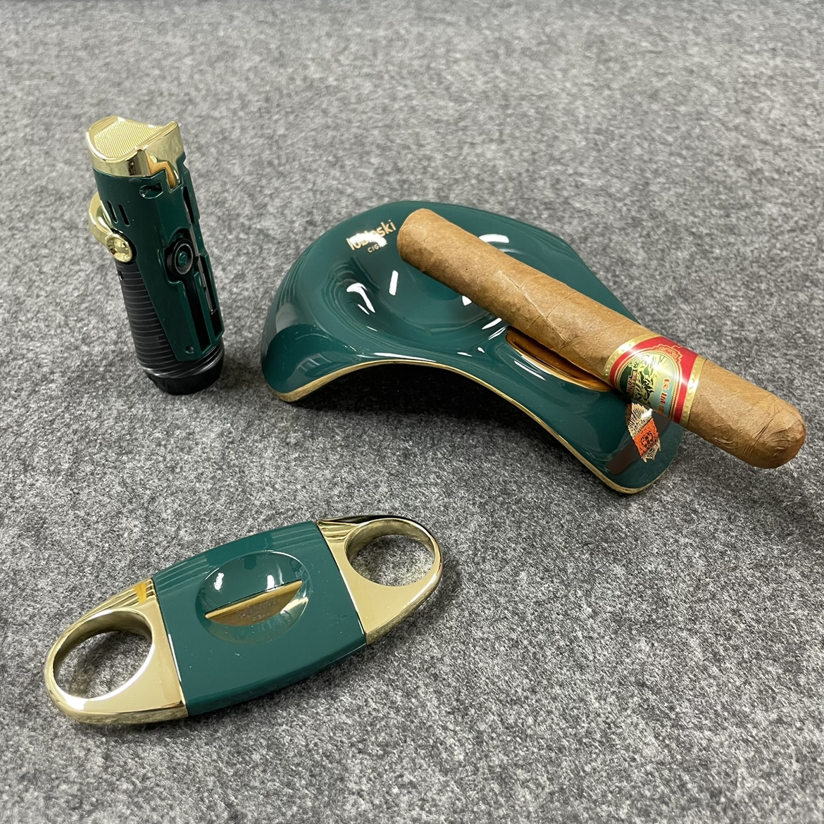 礼品套装雪茄剪烟灰缸打火机