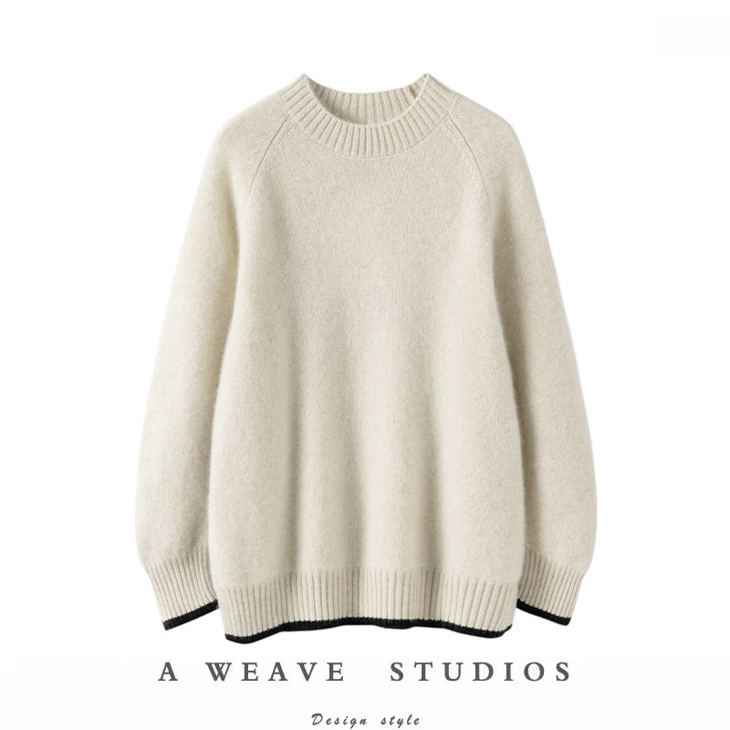 美到不好意思！白色牦牛绒慵懒中长款圆领保暖软糯毛衣