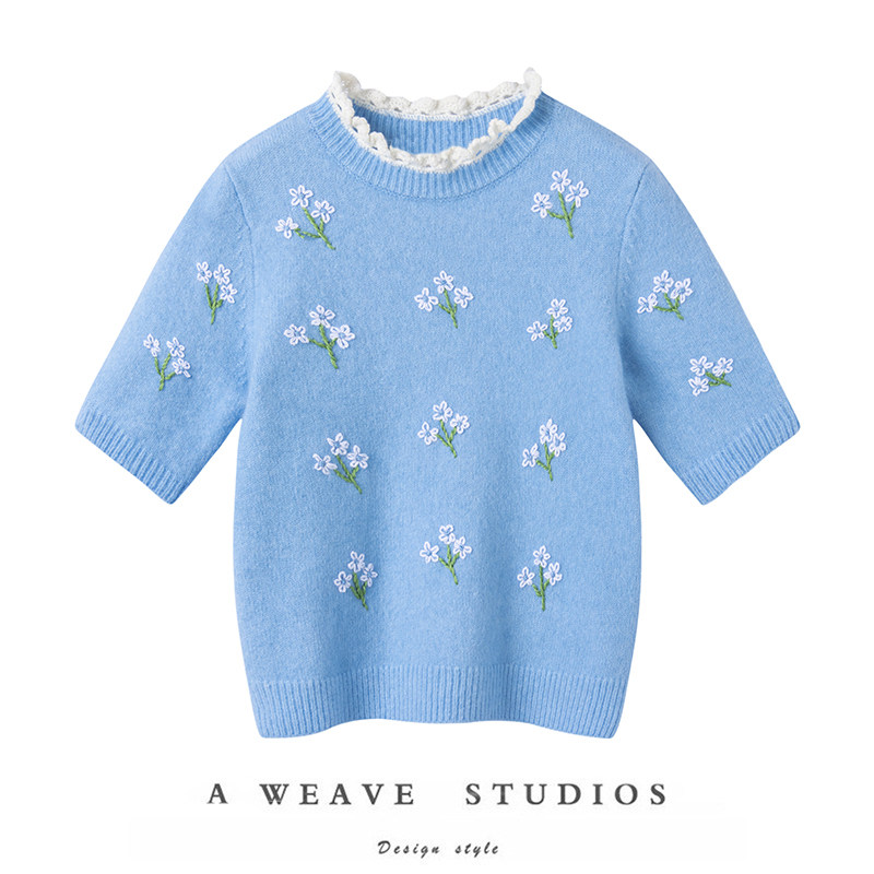 早春女刺绣山羊绒上衣圆领短袖